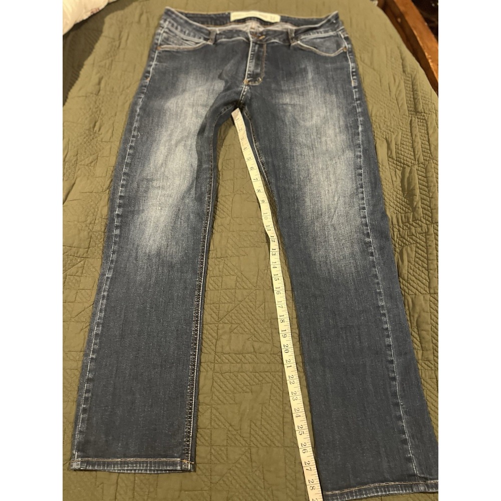 Barbell Women's Blue Jeans Size 34 Straight Leg‎